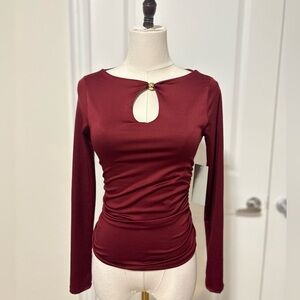 Gaze Burgundy Ruched Keyhole Top Size S Fits M NWT Wine Long Sleeve